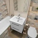 Super Retreat Apartamento *