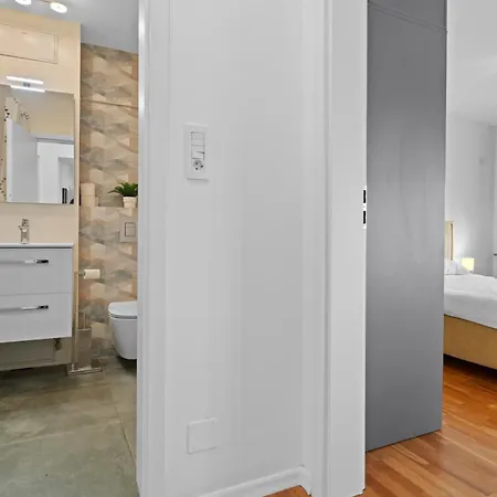 Super Retreat Apartment