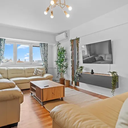 Apartment Super Retreat Bucharest
