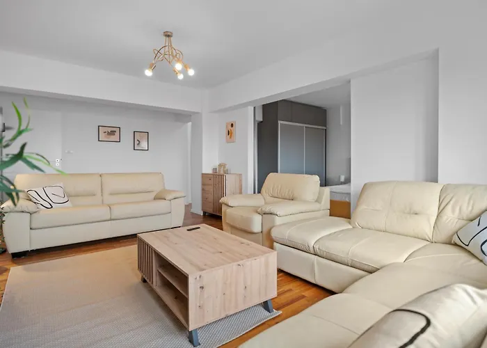 Super Retreat * Bucureşti