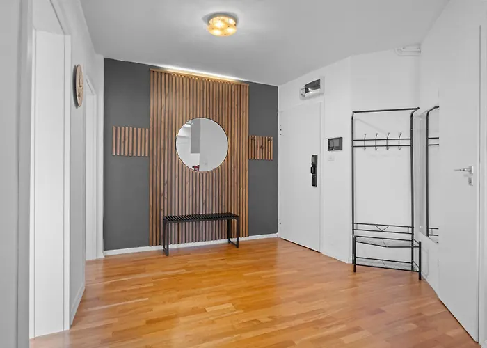 Super Retreat Bucureşti