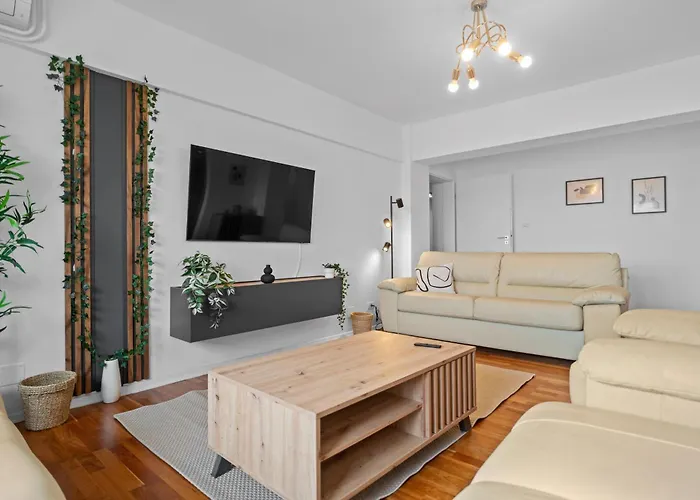 Apartment Super Retreat