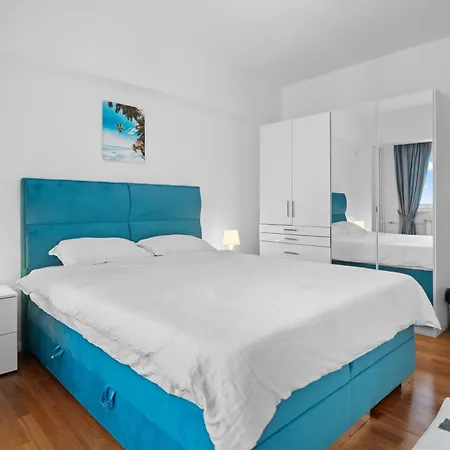 Super Retreat Apartament Bukareszt