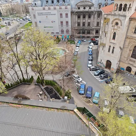 Super Retreat 부쿠레슈티